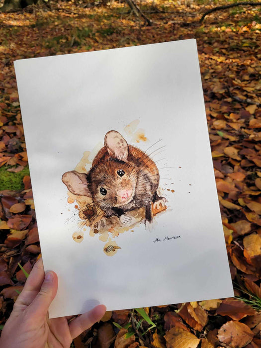 Husmus akvarelmaleri, mus i skoven, efterårsskov, efterårsstemning